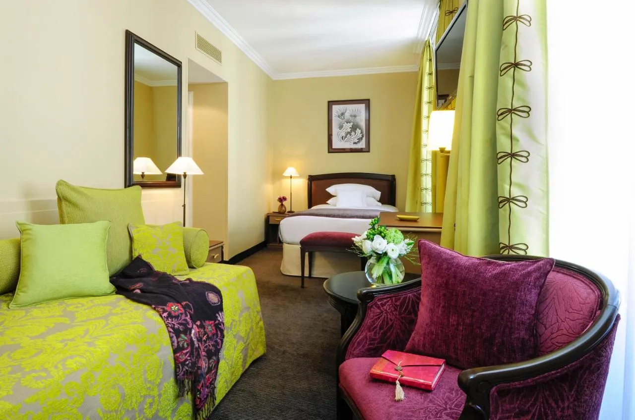 Tiffany Hotel-2