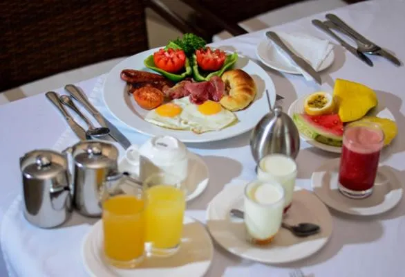 Bahari Beach Hotel-1