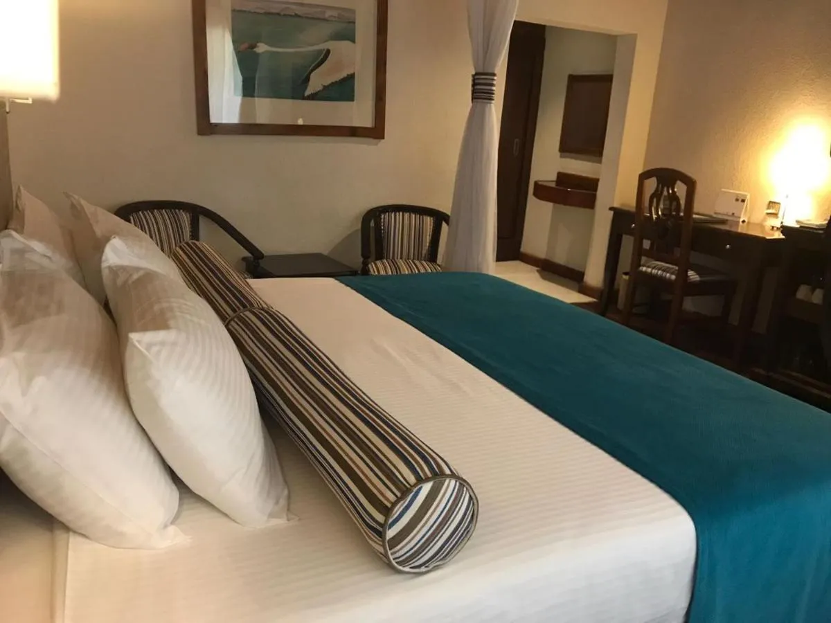 Lake Naivasha Country Club Hotel-1