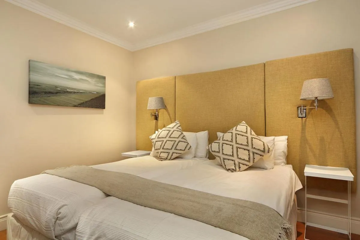 The Cape Royale Luxury Suites slide-4