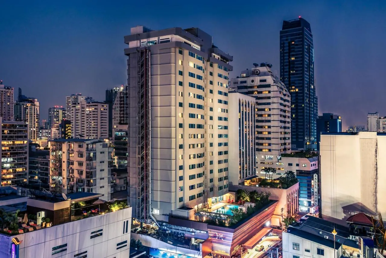 Mercure Bangkok Sukhumvit 11 Hotel-1