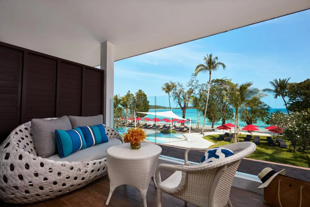 Amari Palm Reef slide-5