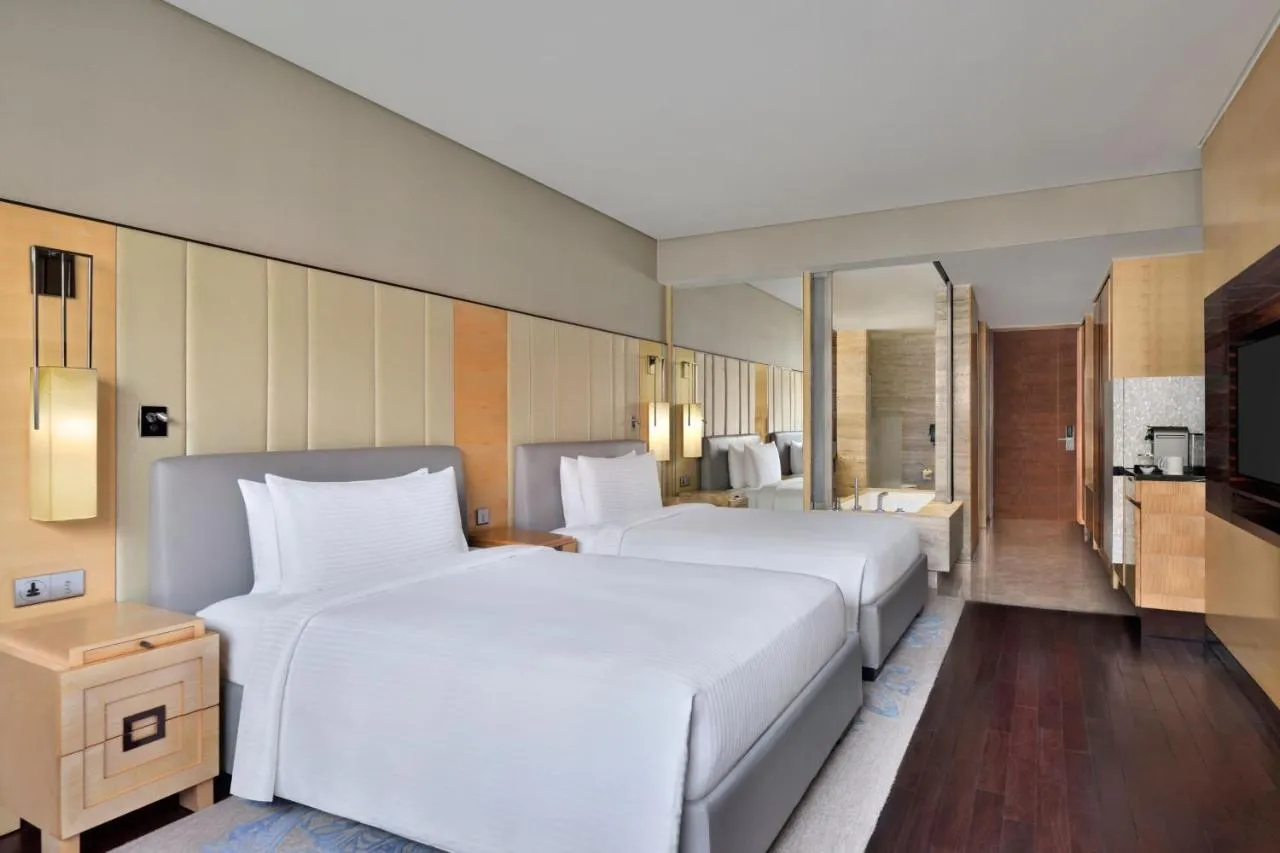 JW Marriott New Delhi hotel slide-5