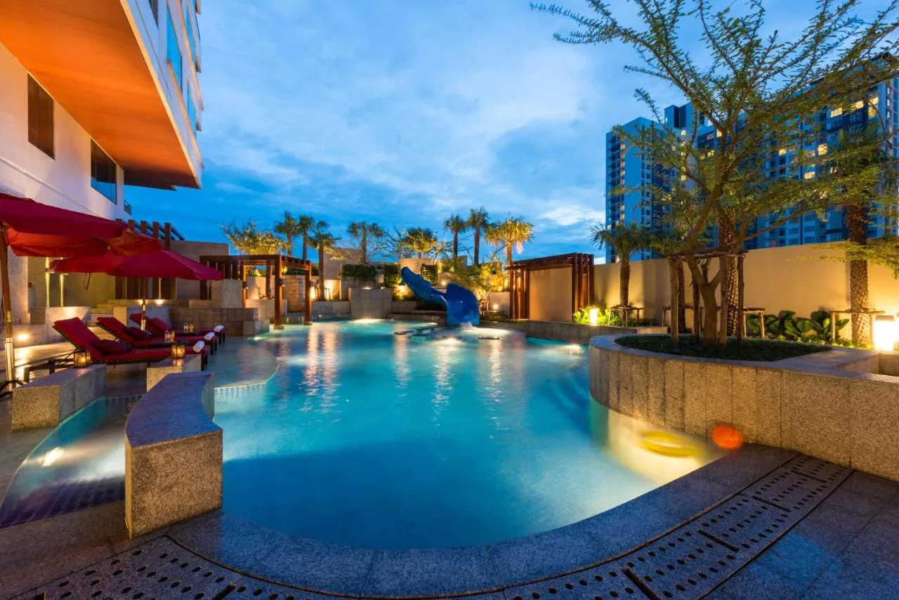 Jasmine Grande Residence slide-3