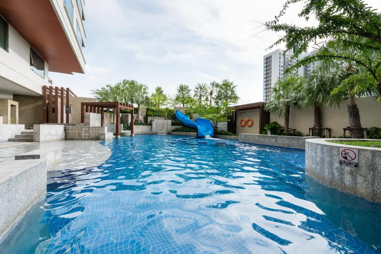 Jasmine Grande Residence slide-5
