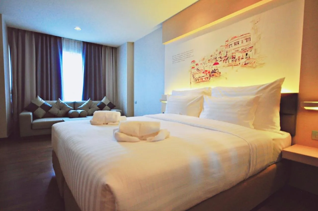 Parinda Hotel slide-5