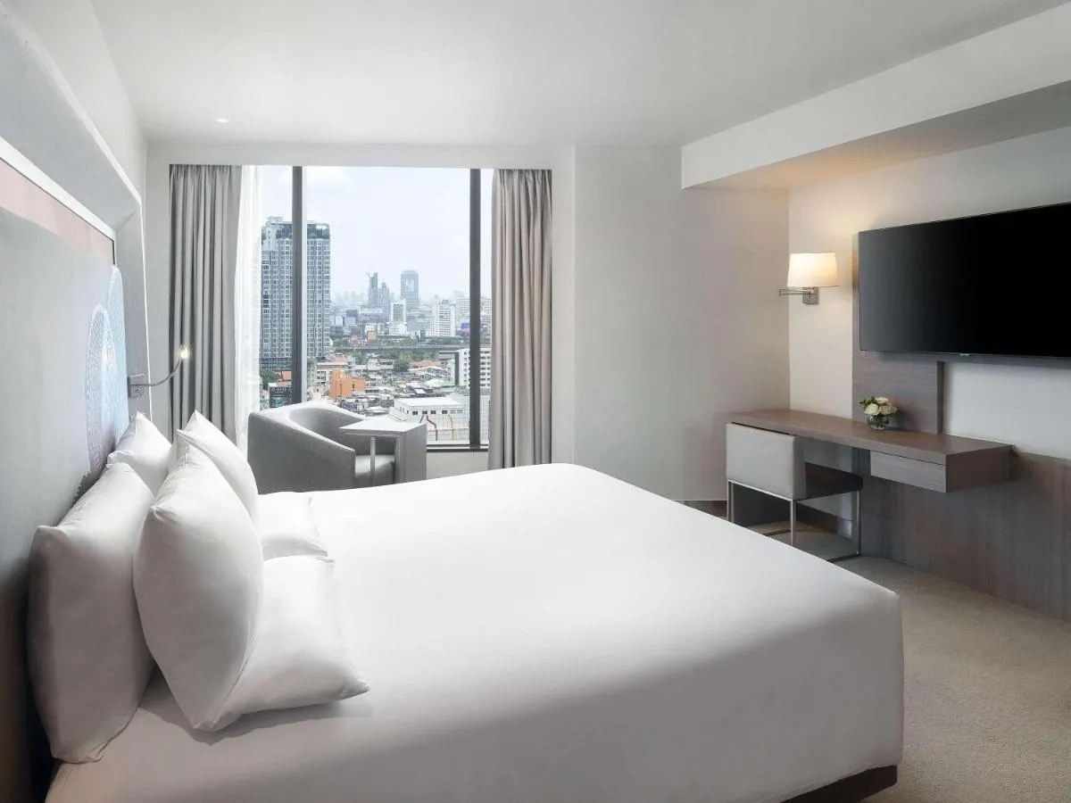 Novotel Bangkok Platinum Pratunam slide-5