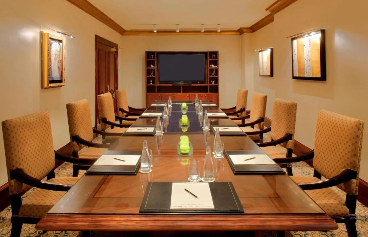 Grand Hyatt Muscat hotel-2