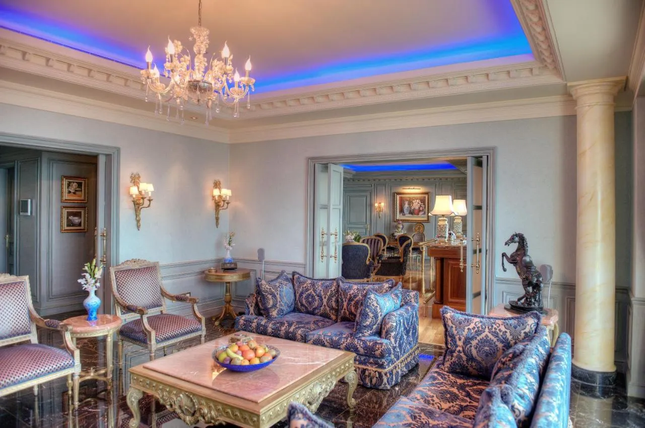 Le Royal Hotels Resorts Beirut hotel-1
