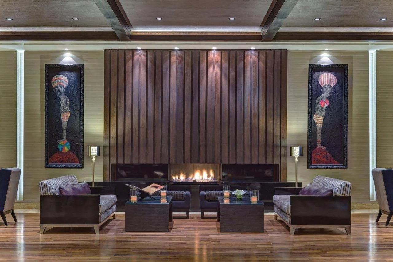 Gefinor Rotana Hotel-1