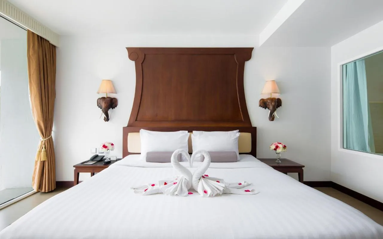 Aiyara Grand Hotel-2