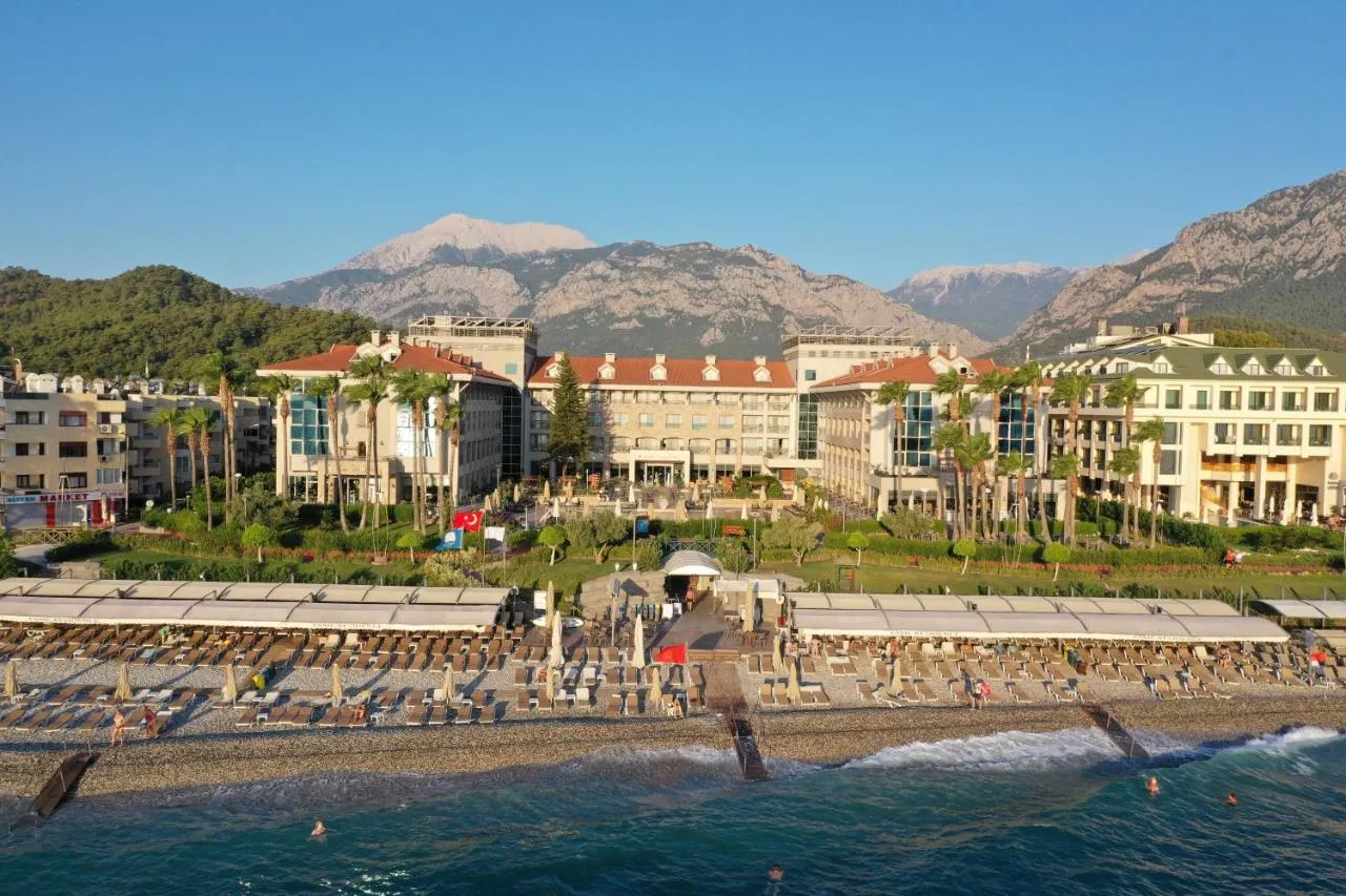 Fame Residence Kemer & SPA slide-3