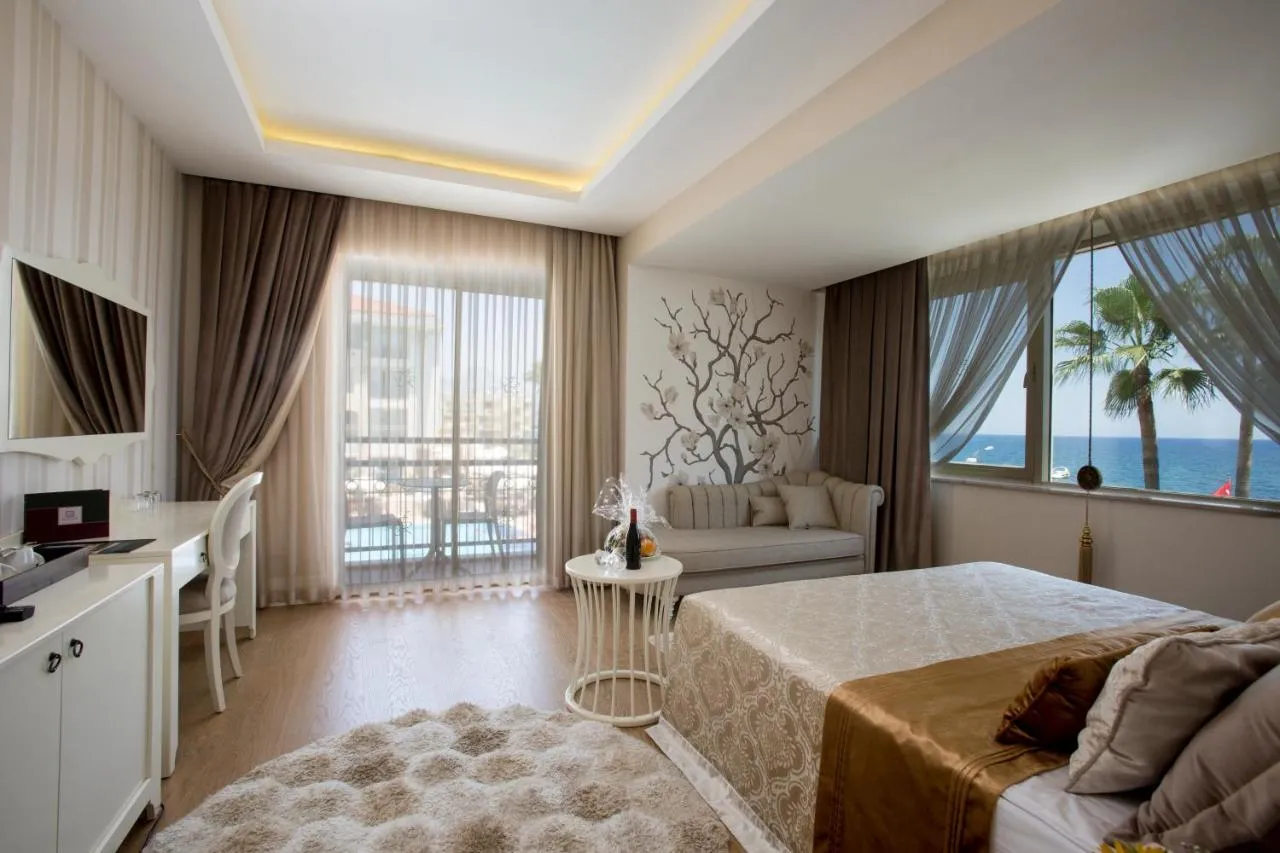 Fame Residence Kemer & SPA slide-4