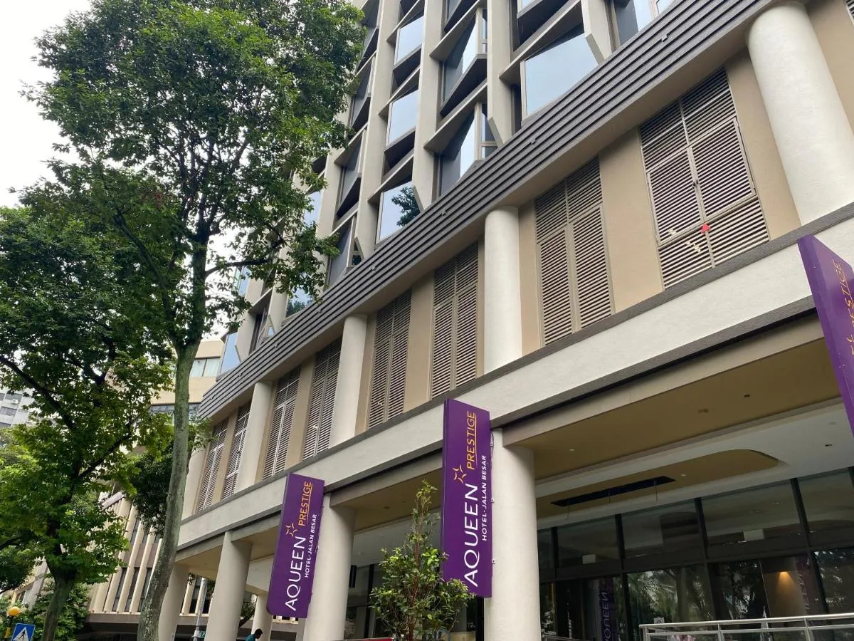 Aqueen Prestige Hotel Lavender-1