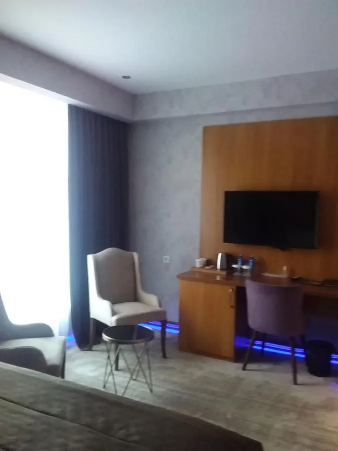 Midtown Hotel Baku-1
