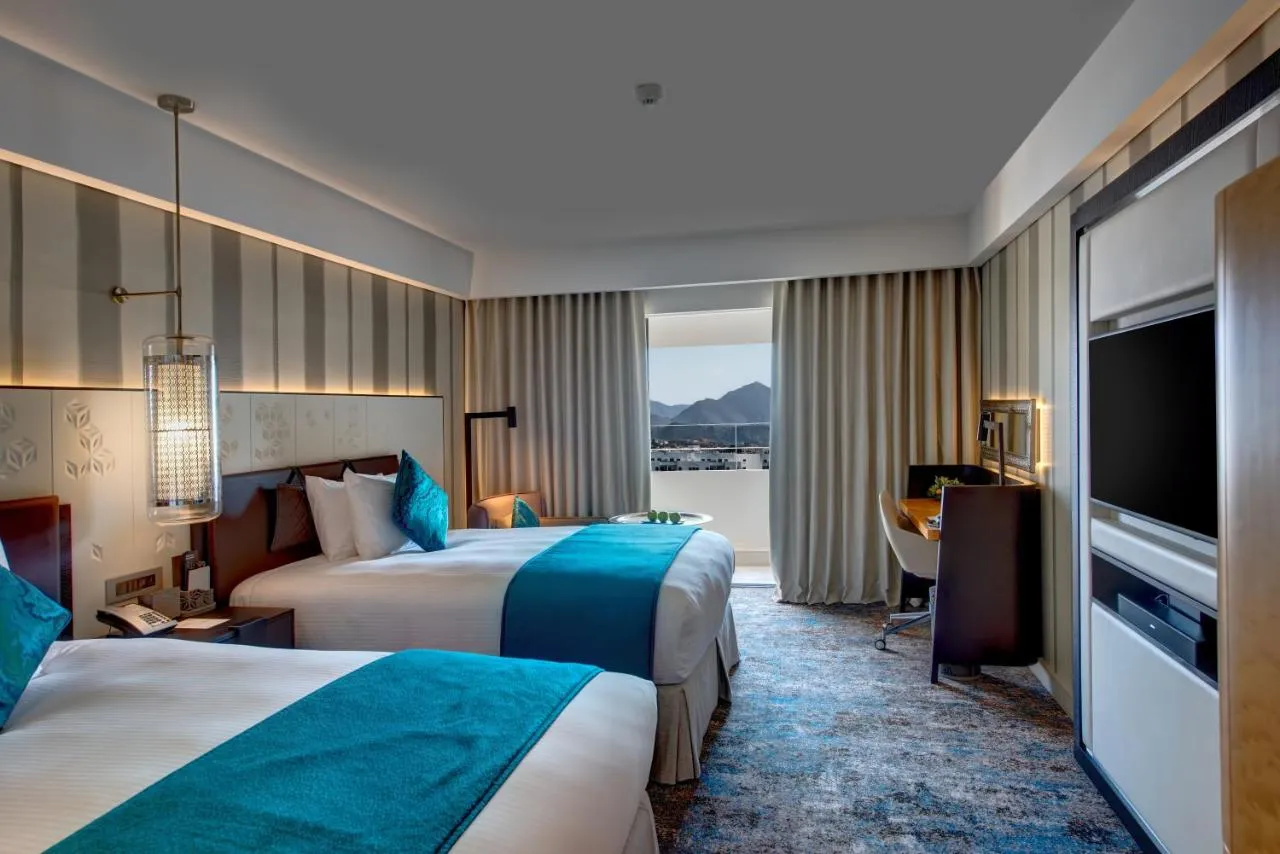 InterContinental Muscat, an IHG Hotel slide-4