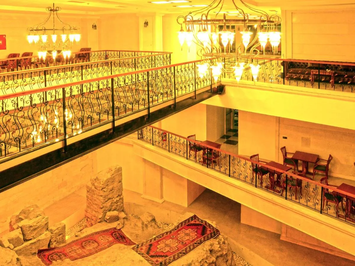 Safa Royal Museum Hotel-2