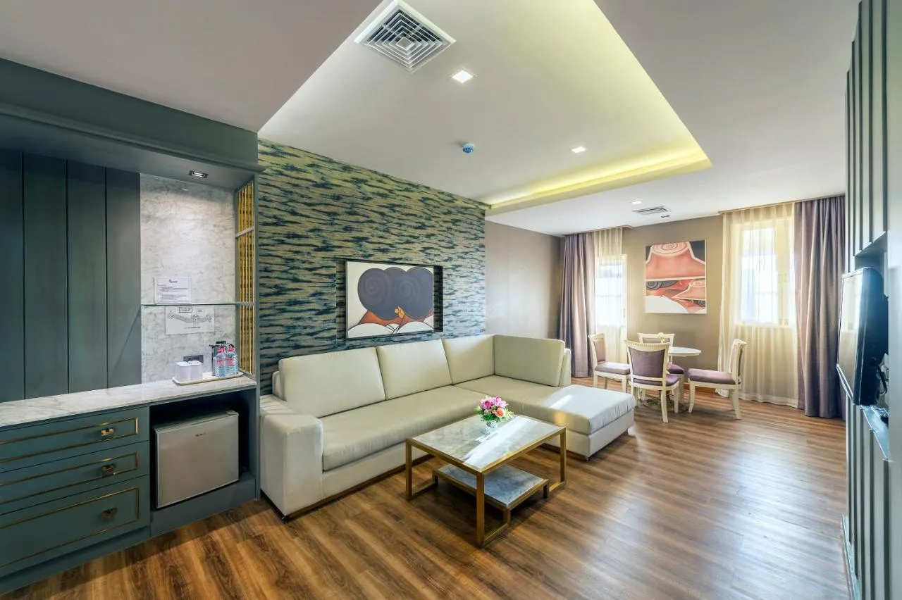 Royal Rattankosin Hotel-1