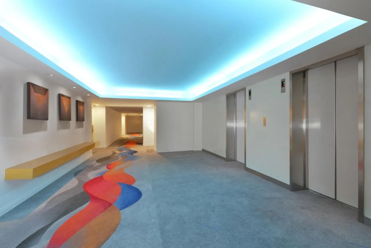 BelAire Bangkok Sukhumvit hotel slide-4