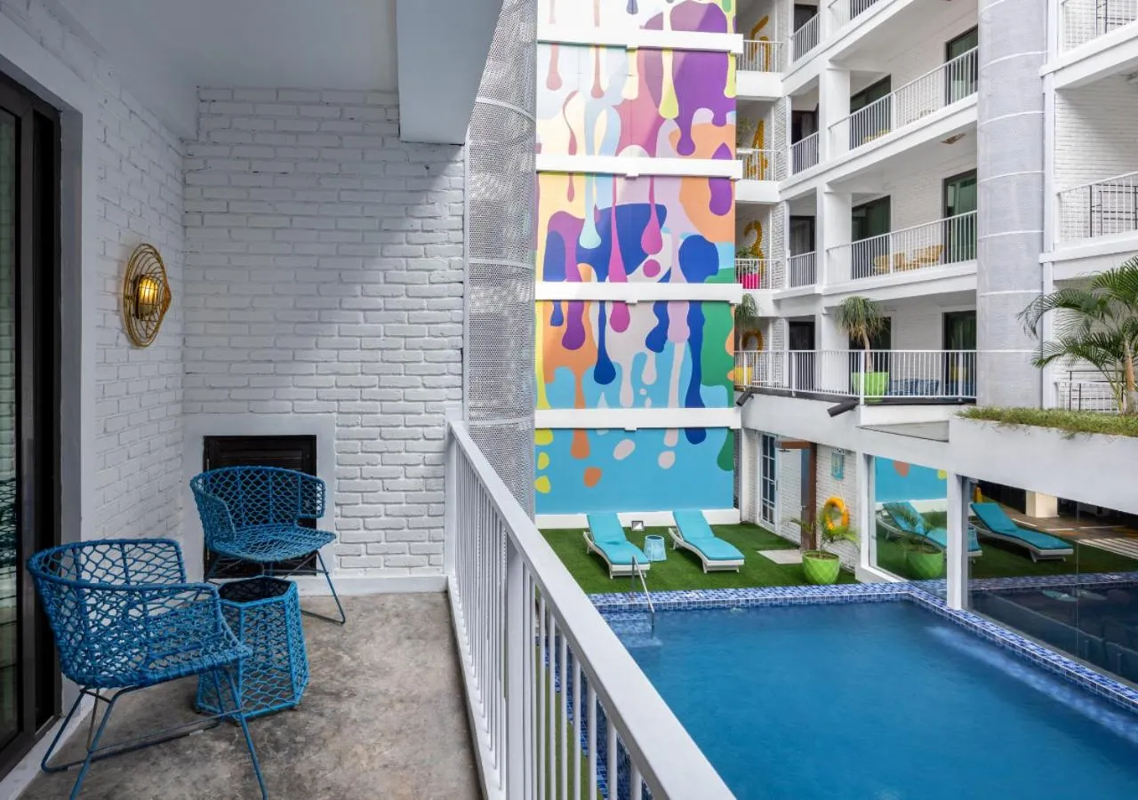 Viva Dash Hotel Seminyak slide-5