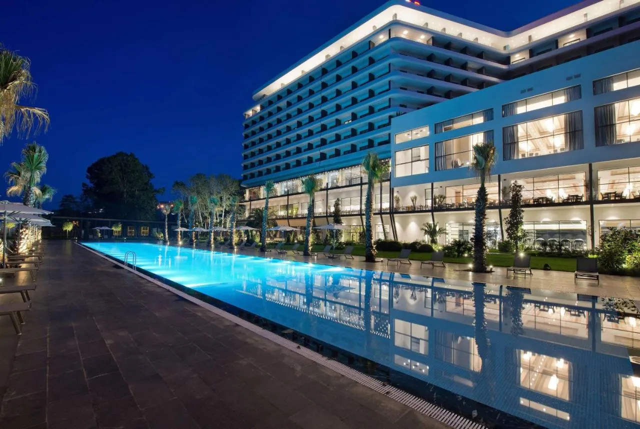 Ramada Plaza by Wyndham Trabzon slide-5