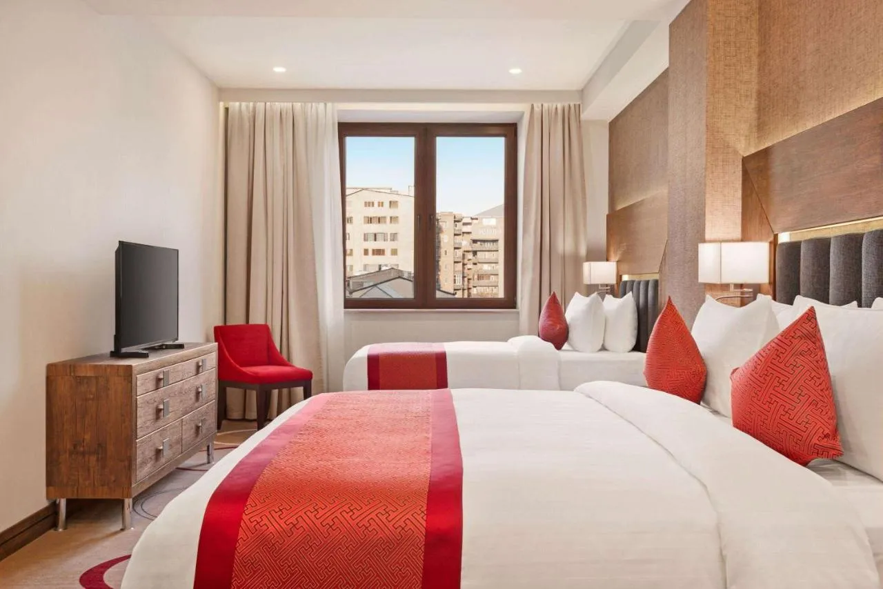 Ramada Hotel & Suites by Wyndham Yerevan slide-5
