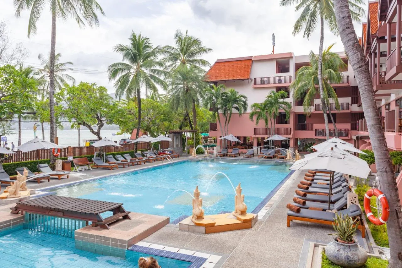 Seaview Patong Hotel slide-3