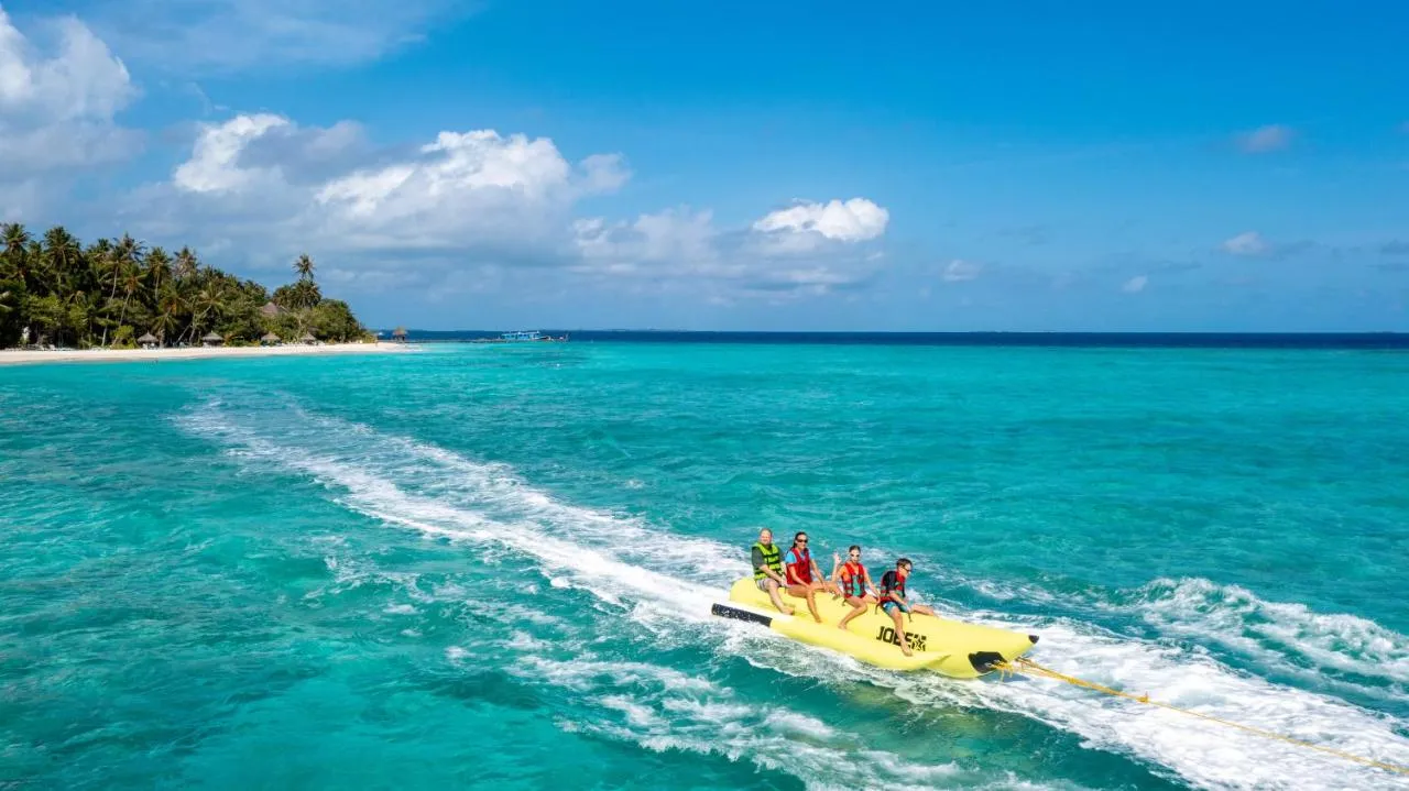 Fihalhohi Island Resort slide-3