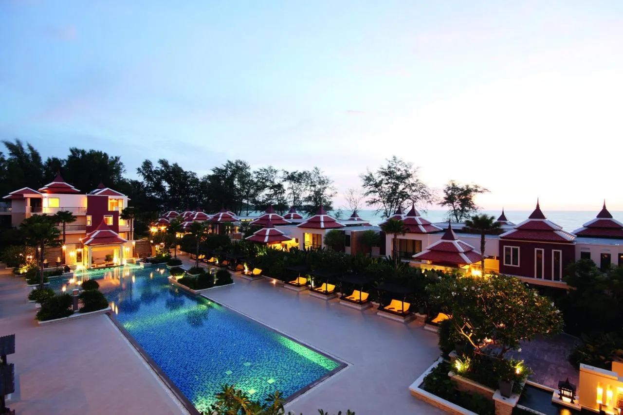 Movenpick Resort & Spa Karon Beach Phuket slide-3