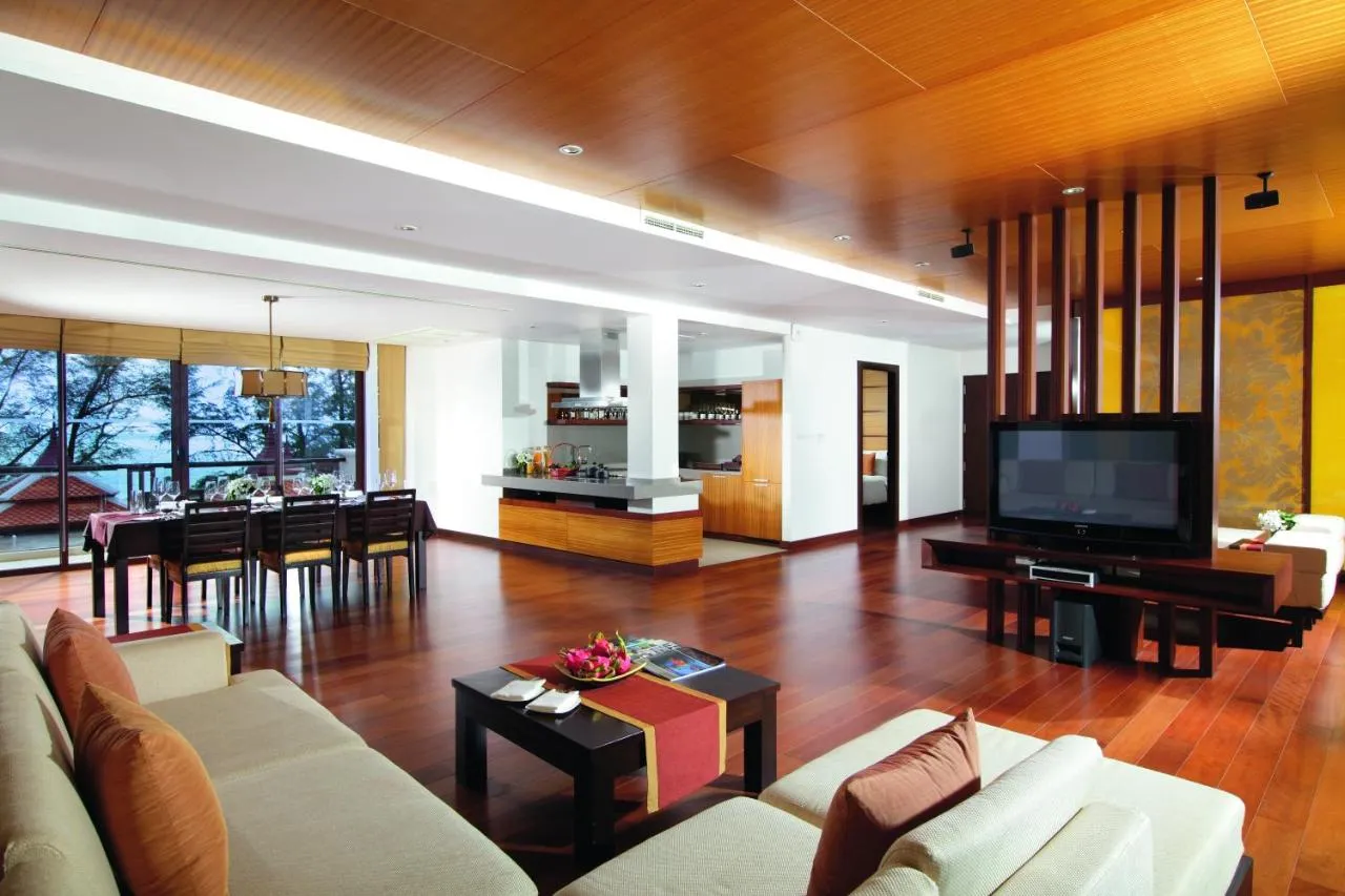 Movenpick Resort & Spa Karon Beach Phuket slide-5