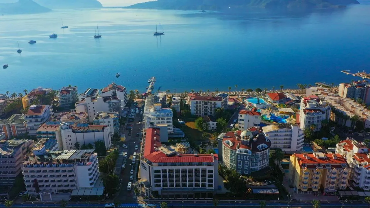 Julian Marmaris slide-3