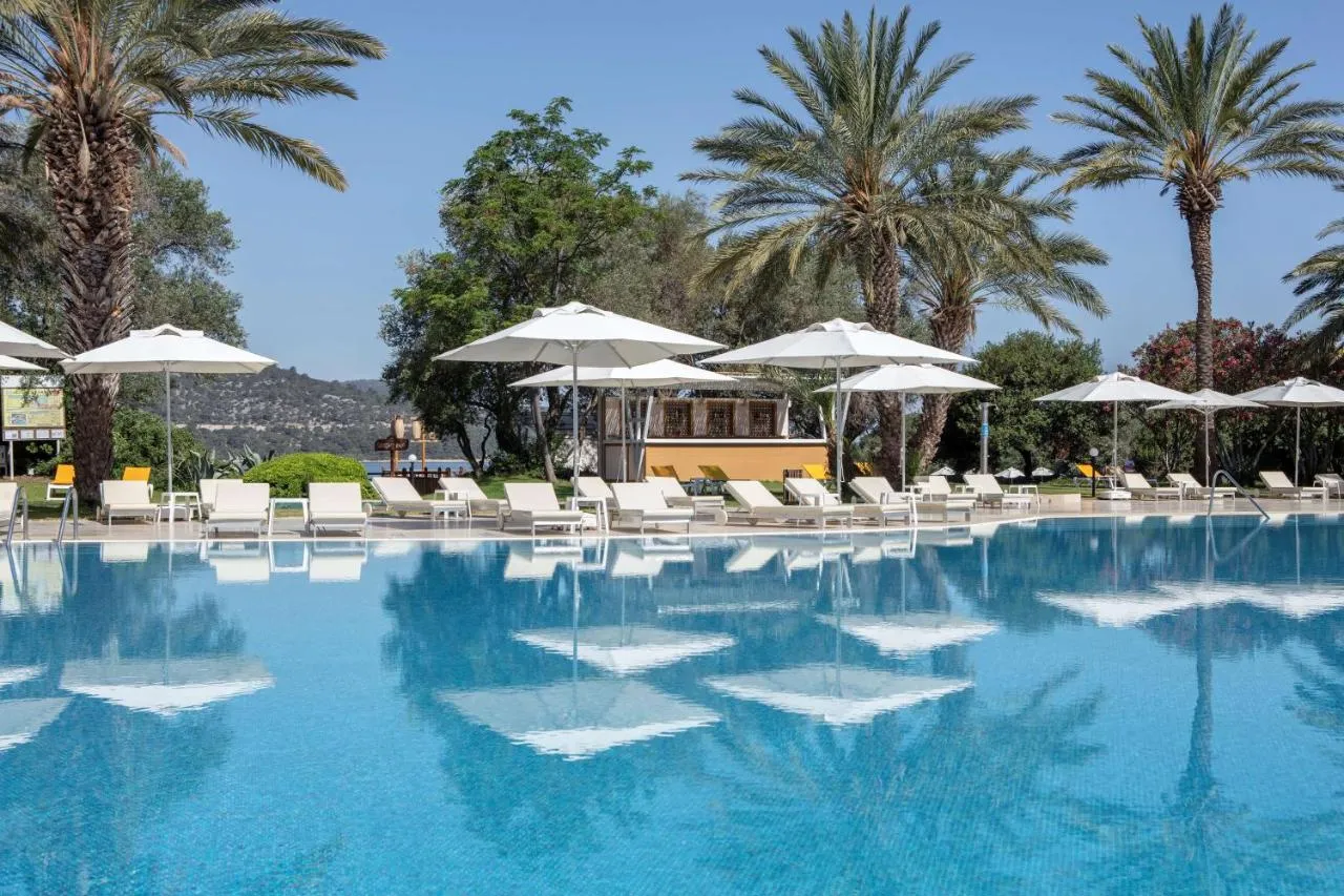 Doubletree by Hilton Bodrum Isil Club slide-5
