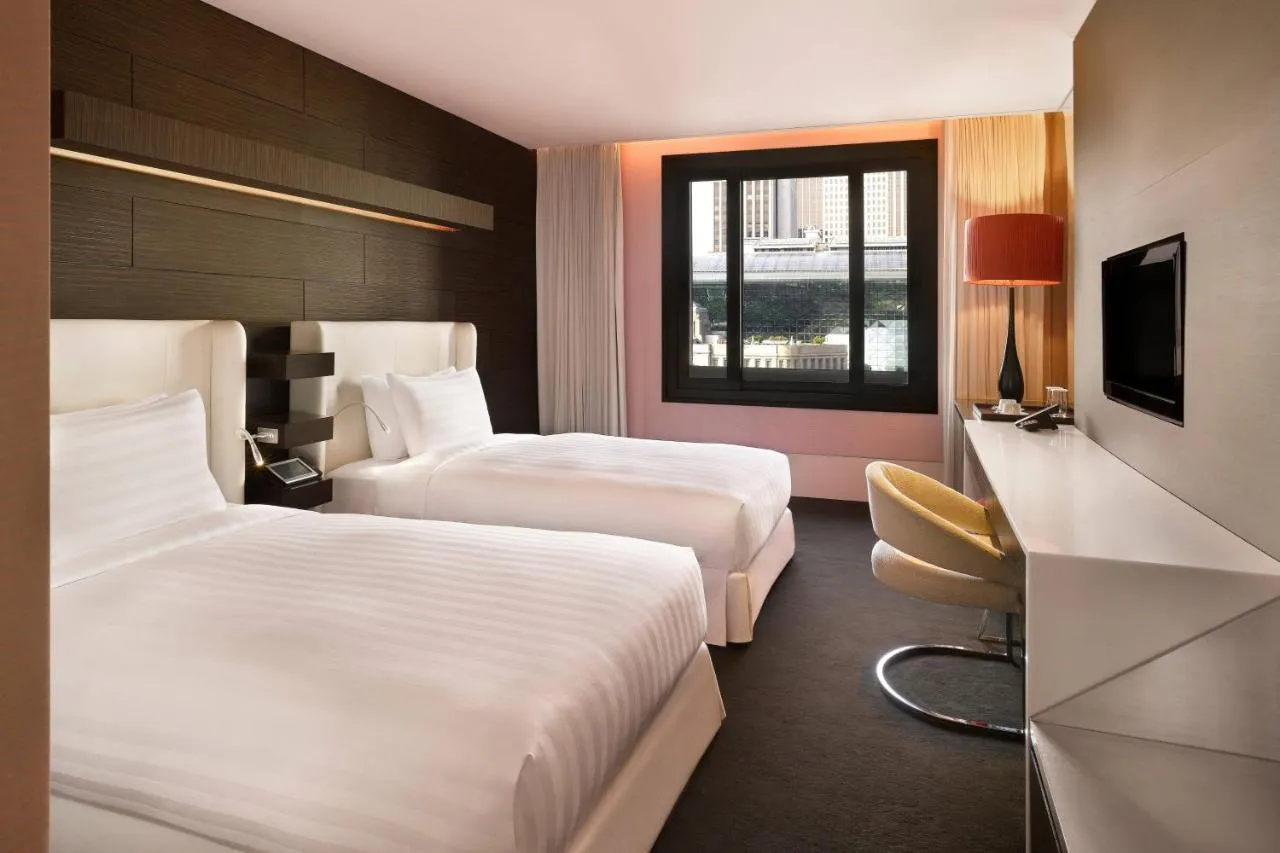 The Plaza Seoul Autograph hotel slide-5