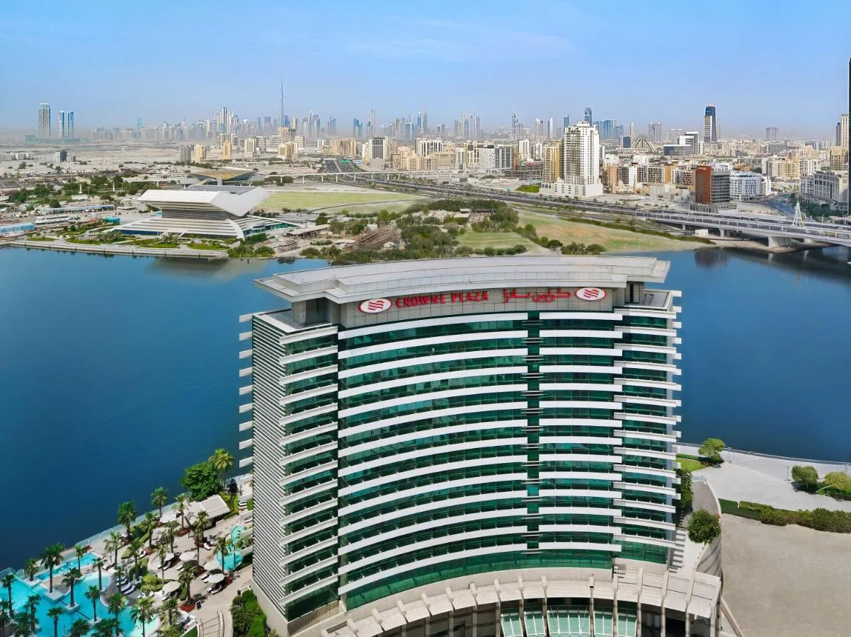Crowne Plaza Dubai Festival City slide-3