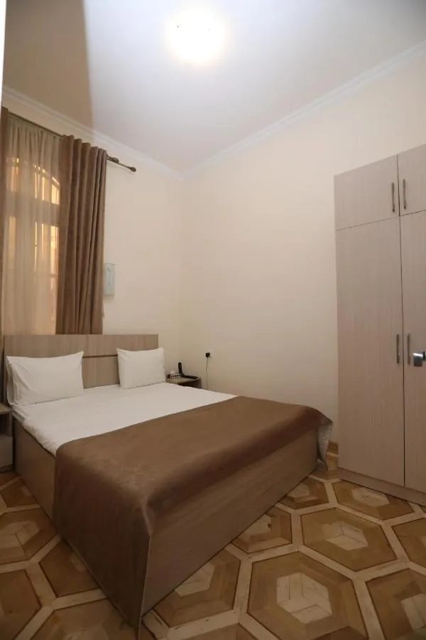 Alba Hotel Yerevan slide-5