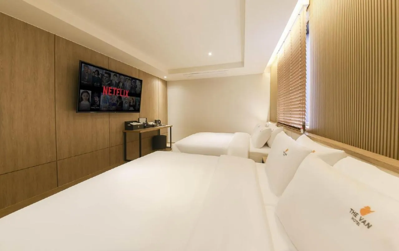 The Van Hotel-1