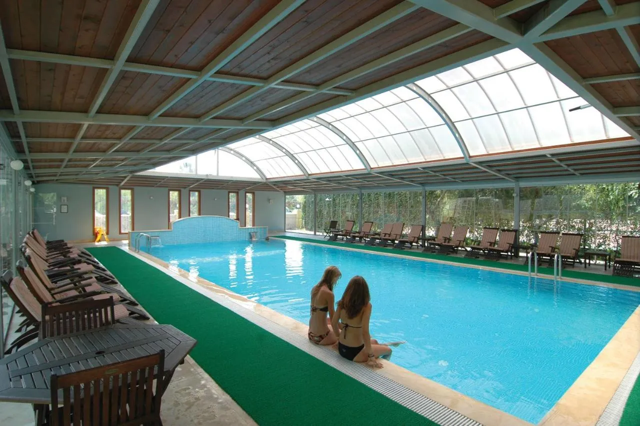 Cactus Club Yali Hotels & Resort slide-4