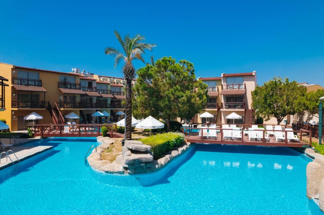 Silence Beach Resort Otel-2
