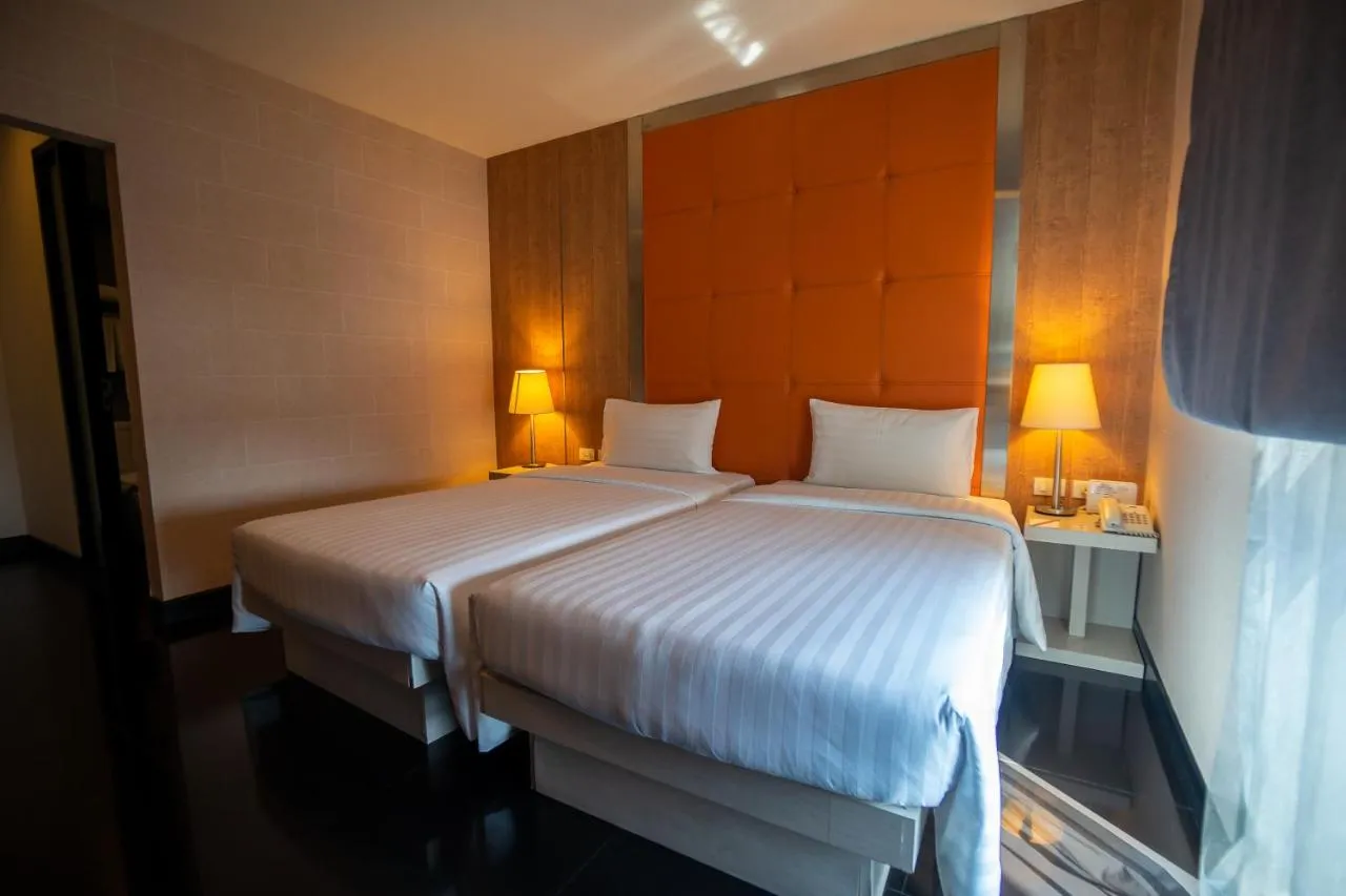 ibis Styles Chiang Mai-1