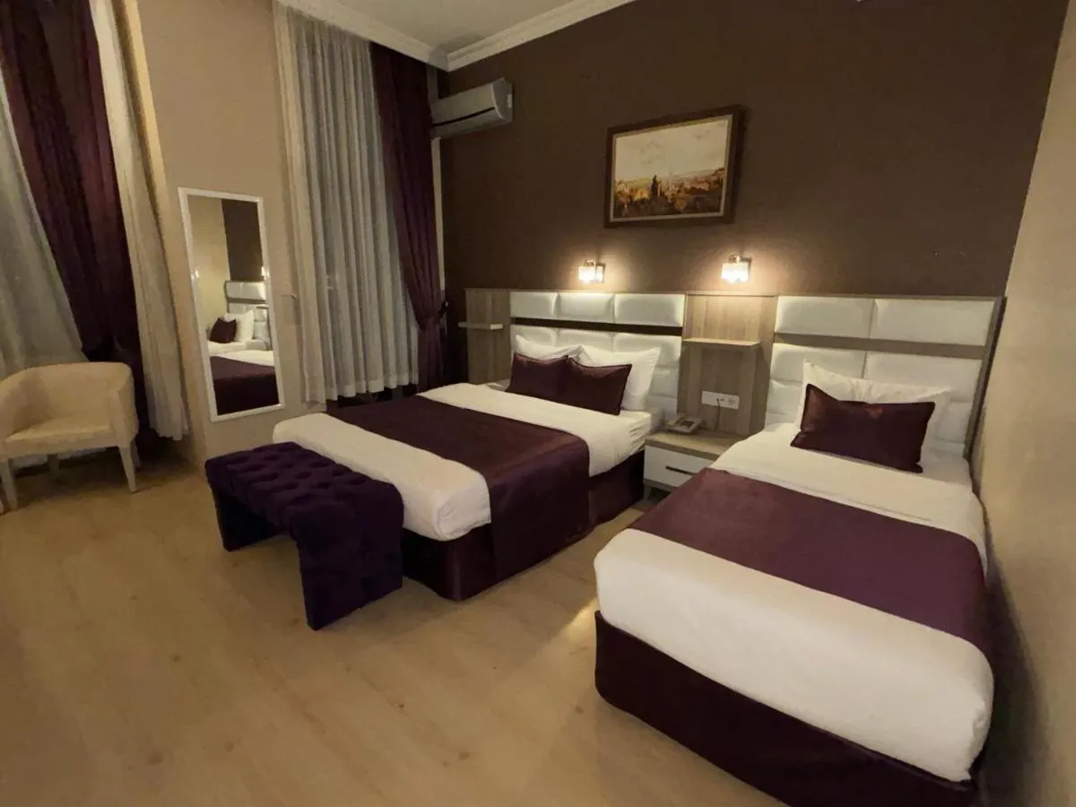 Nil Hotel slide-4