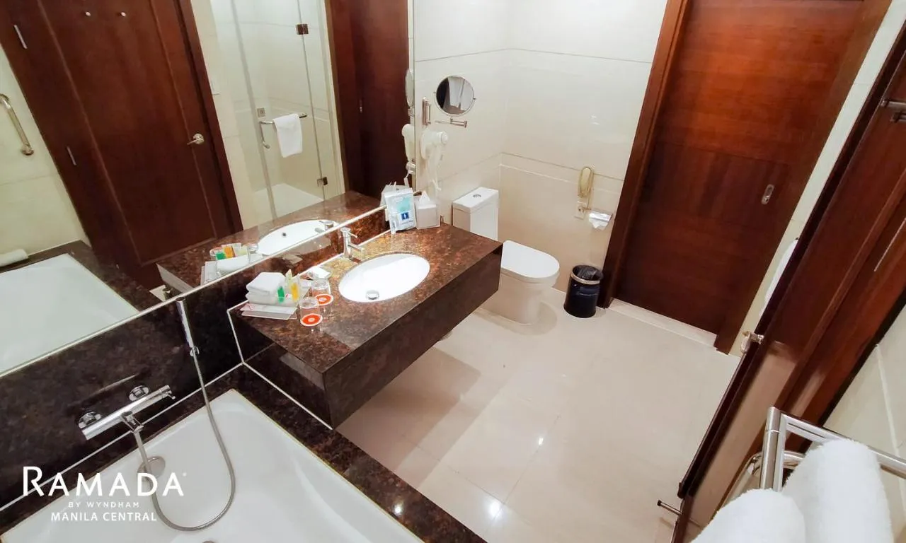 Ramada by Wyndham Manila Central slide-4