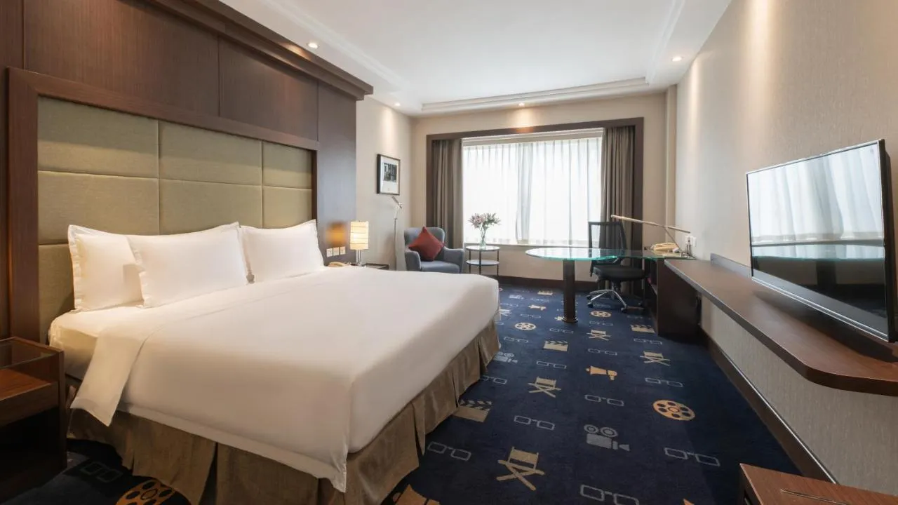 Crowne Plaza Shanghai, an IHG Hotel-1