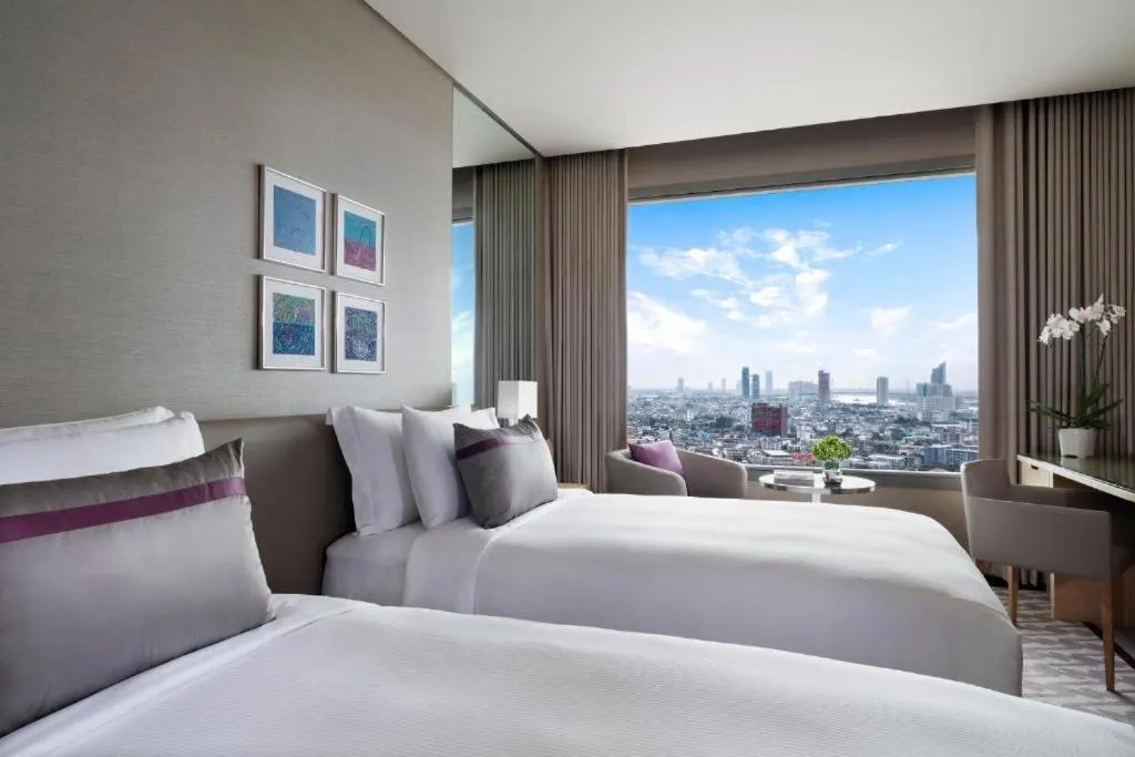 Avani Plus Riverside Bangkok Hotel slide-5