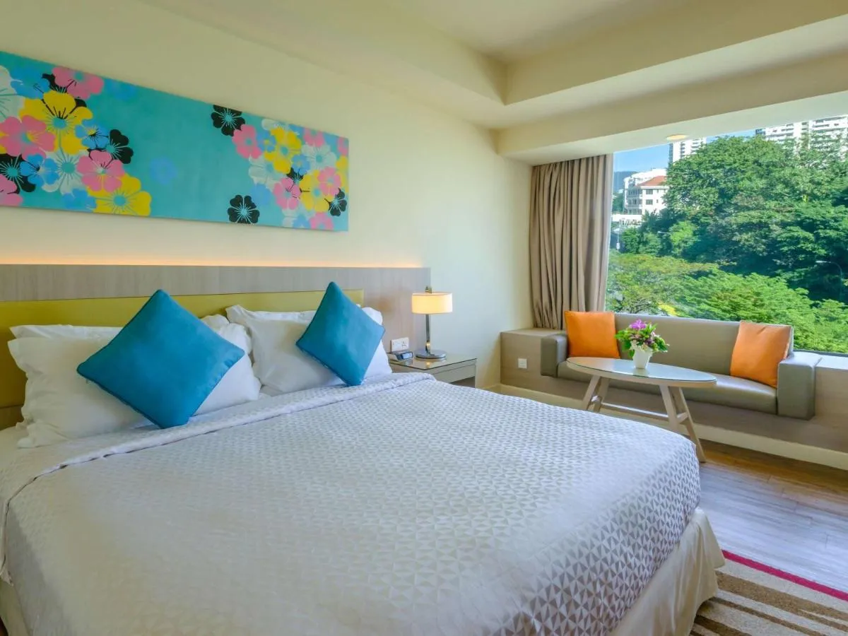 Mercure Penang Beach slide-4