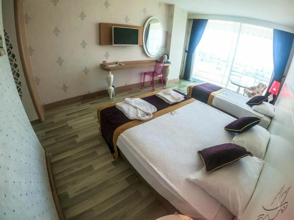 Raymar Hotels slide-4