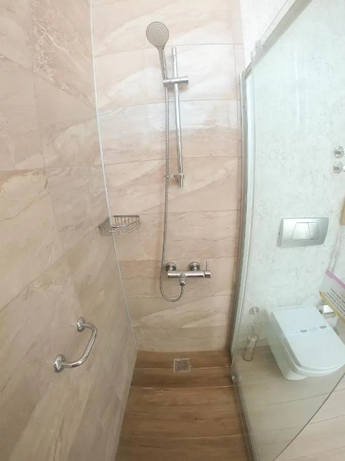 Raymar Hotels slide-3