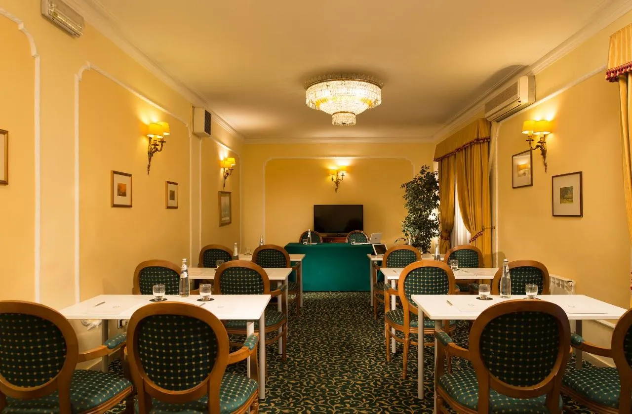 Hotel Napoleon-1
