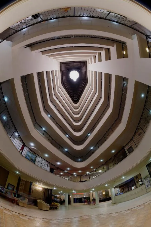 Palma Hotel slide-5