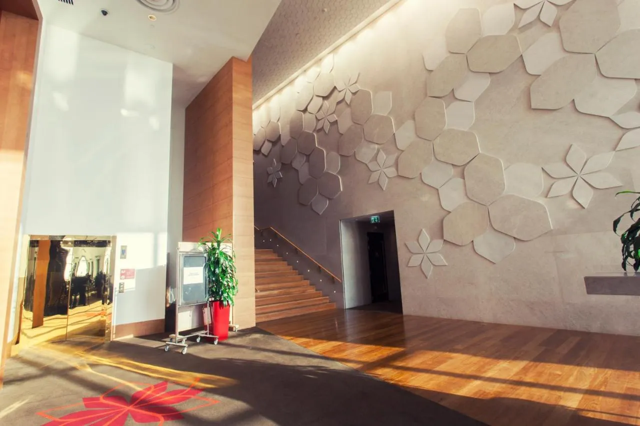 Crowne Plaza Abu Dhabi - Yas Island Hotel-1