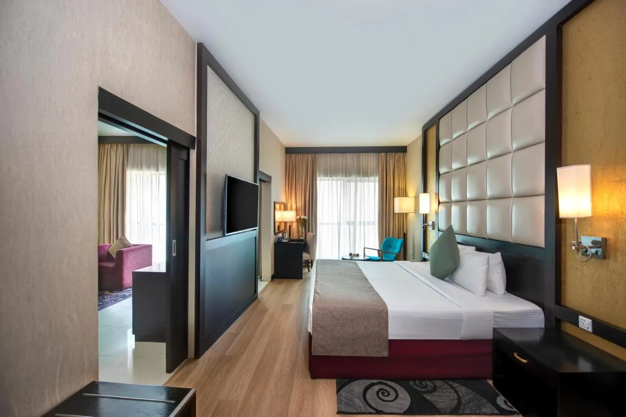 Grandeur Hotel Al Barsha slide-4